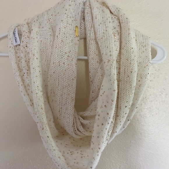 Calvin Klein Accessories - Calvin Klein Scarf with gold sequins -A48